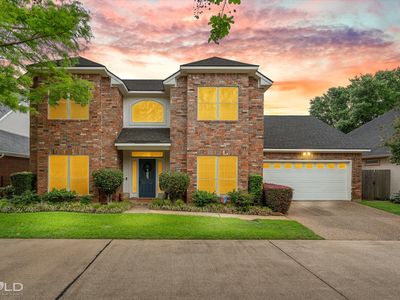 6019 Grover Pl