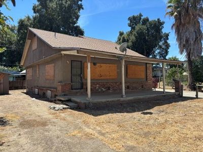 856 E Willow Ave