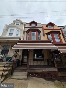 1226 Douglass St