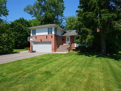 16 Cherrywood Lane