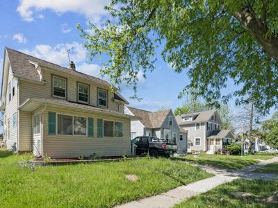 Property at 615 34th St NE, Cedar Rapids, IA
