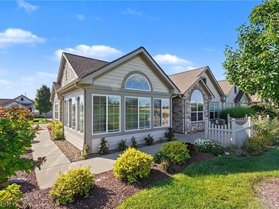 1974 Fairways Dr