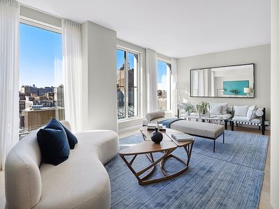 215 W 28th St APT 16A