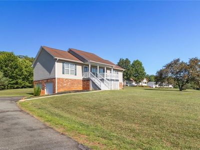 Property at 1055 Josephs Ln, Pinnacle, NC