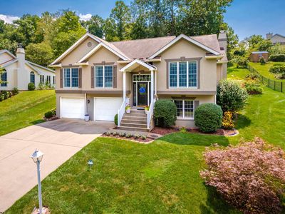 792 Morgan Dr