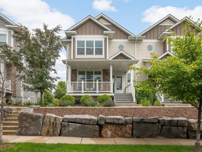 677 Sandstone Cir
