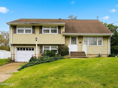 Property at 10 Carol Court, Somerset, NJ