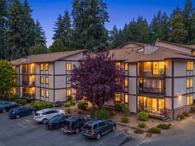 4601 Grandview Drive W #R317