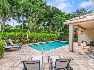 7402 Ringwood Terrace