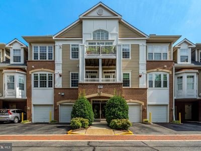 7871 Rolling Woods Ct APT 401