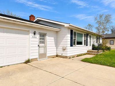 2262 La Forest Ave