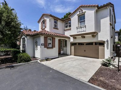 3263 La Rochelle Way