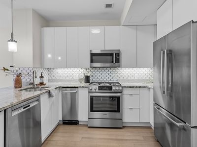 121 Portland St #601