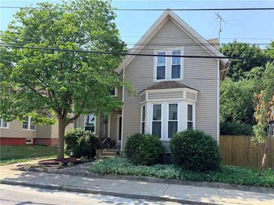 88 Brown St