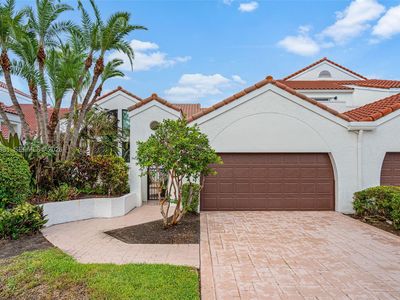 7481 Campo Florido