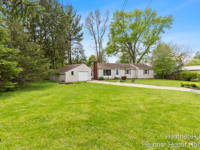 914 Foster Ct NE