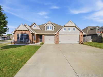 13633 S Kenosha Ave