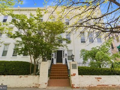 11 2nd St NE APT 108