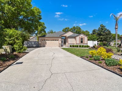 8000 LOCH LOMOND Lane