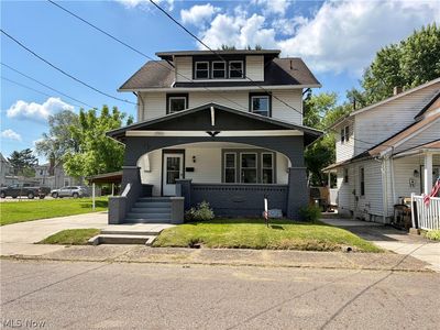 2334 15th St NE
