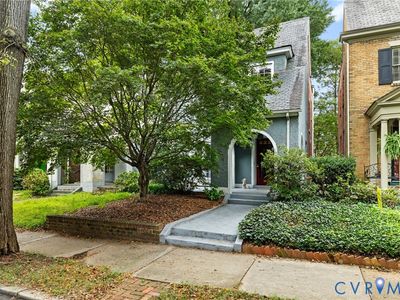 2415 Maplewood Ave