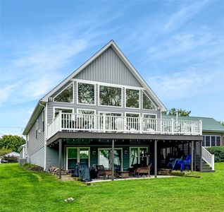 7035 North Dr