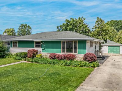 Property at 704 John St, Menasha, WI