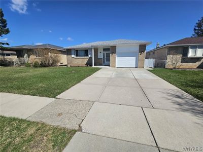 85 Fairoaks Ln