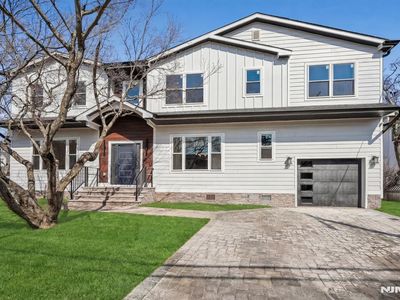 229 Sutton Pl