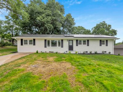 103 Longwood Dr