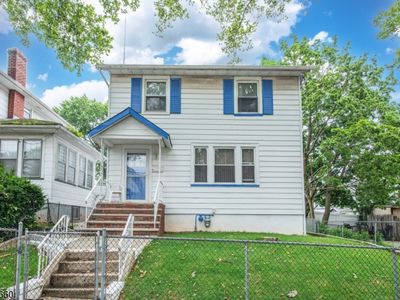 42 Delaware Ave