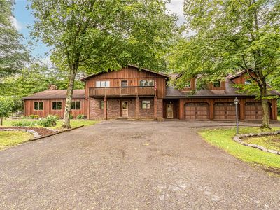 526 Pleasant Valley Rd