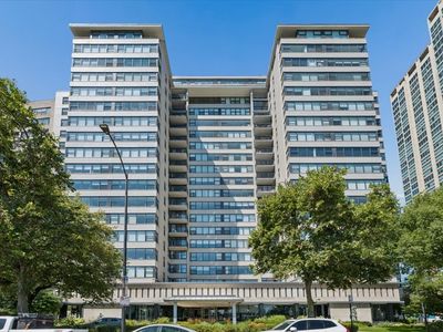 3440 N Lake Shore Dr APT 5G