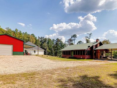 539 Collins Camp Rd