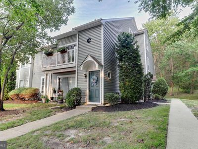 222 Boothby Ct