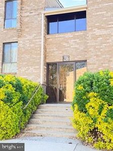 2316 Freetown Ct Unit 1B