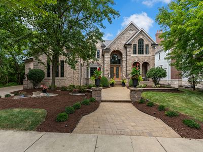 917 Jackson Ave