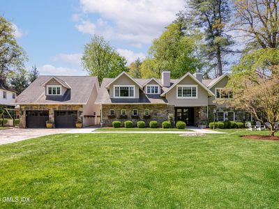 17 Brookside Park