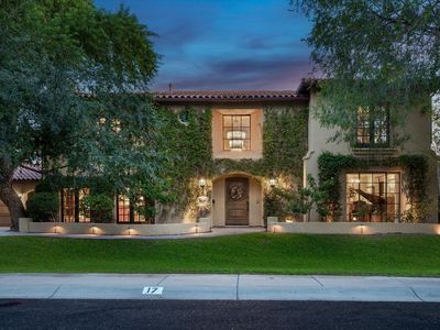 17 W Sierra Vista Dr