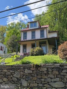 820 Friedensburg Rd