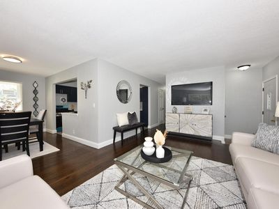 8733 West Cheyenne STREET