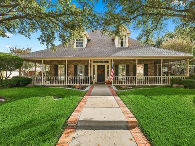 142 Whispering Hills Dr