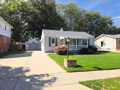 150 Loomis Ave