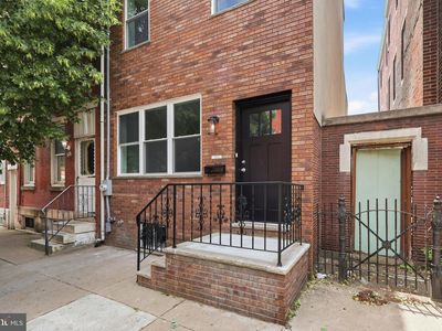320 Wharton St