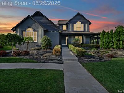 5729 Woodfield Pkwy