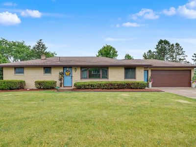 2416 Maplewood Dr
