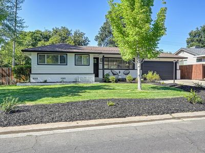 2001 Maryal Dr