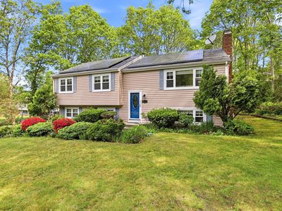 17 Briggs Avenue