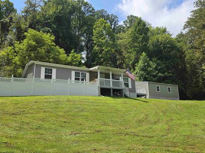 419 Hess School Rd