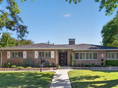6573 S Land Park Dr